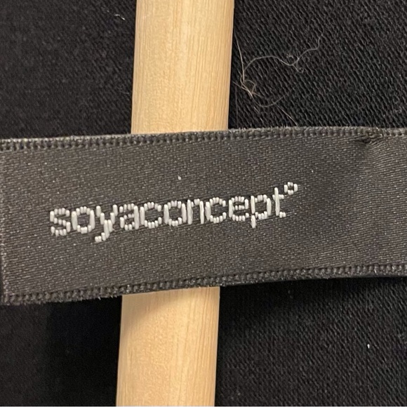 Soyaconcepts print blouse - Picture 6 of 8